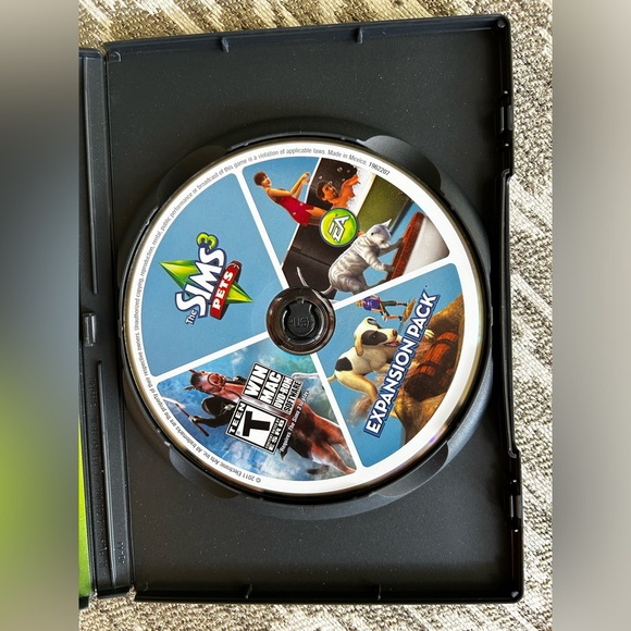 The Sims 3 plus Pets PC game EA - Picture 3 of 4